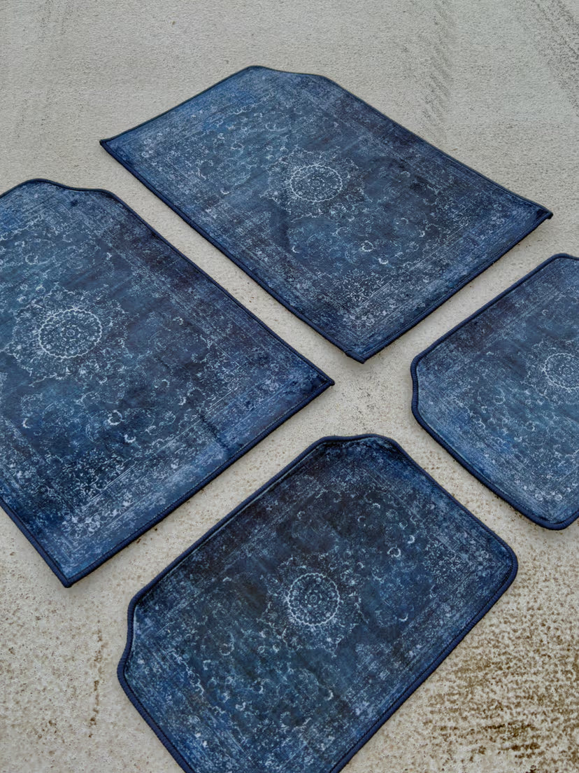 سجادة سيارة "رونق" – لمسة فاخرة شرقية ( اربع قطع كاملة للسيارة ) مناسبة لجميع انواع السيارات